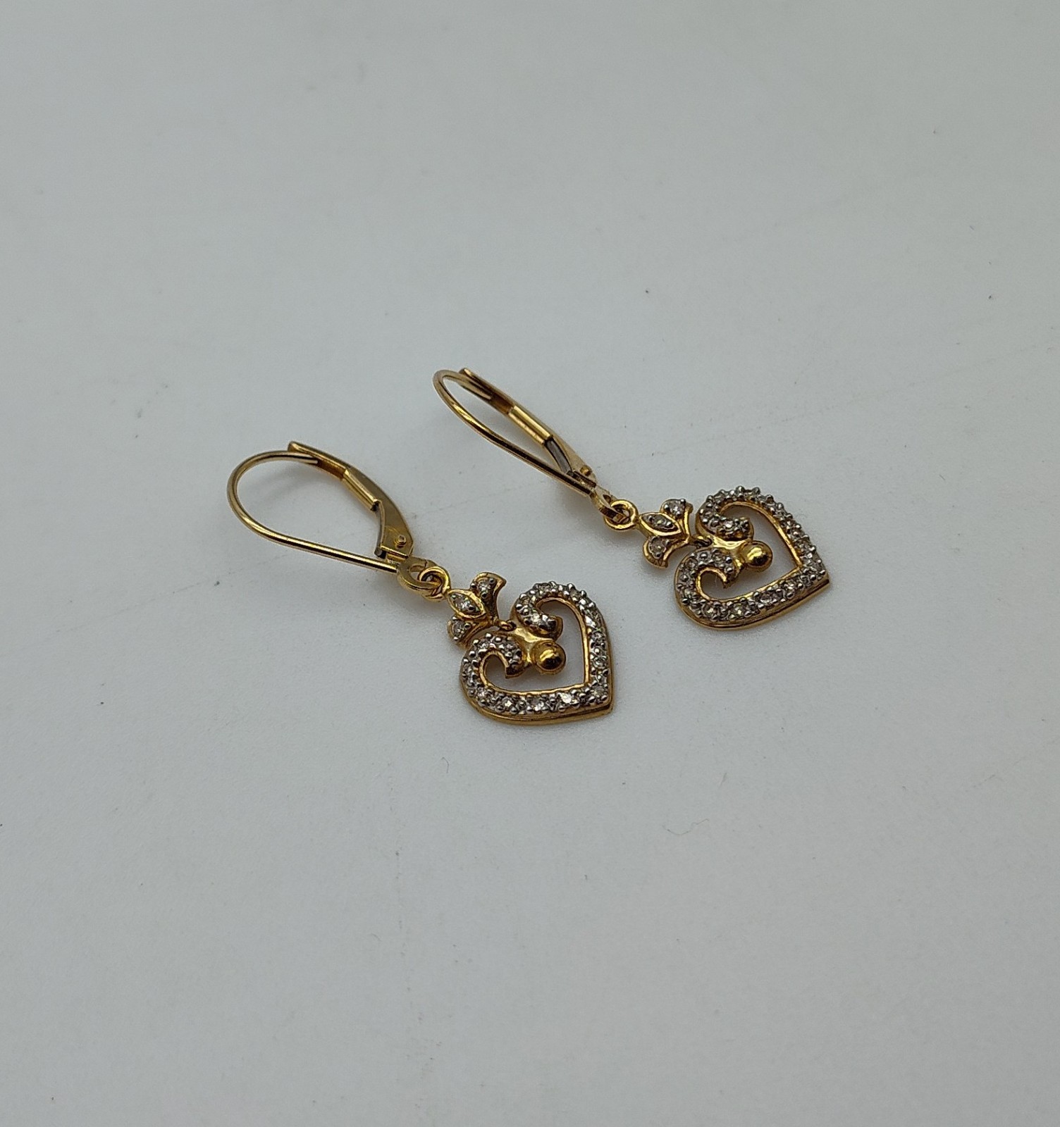 Vintage Heart Clear Stone 14k Solid Yellow Gold Post Earrings Dangle Drop
