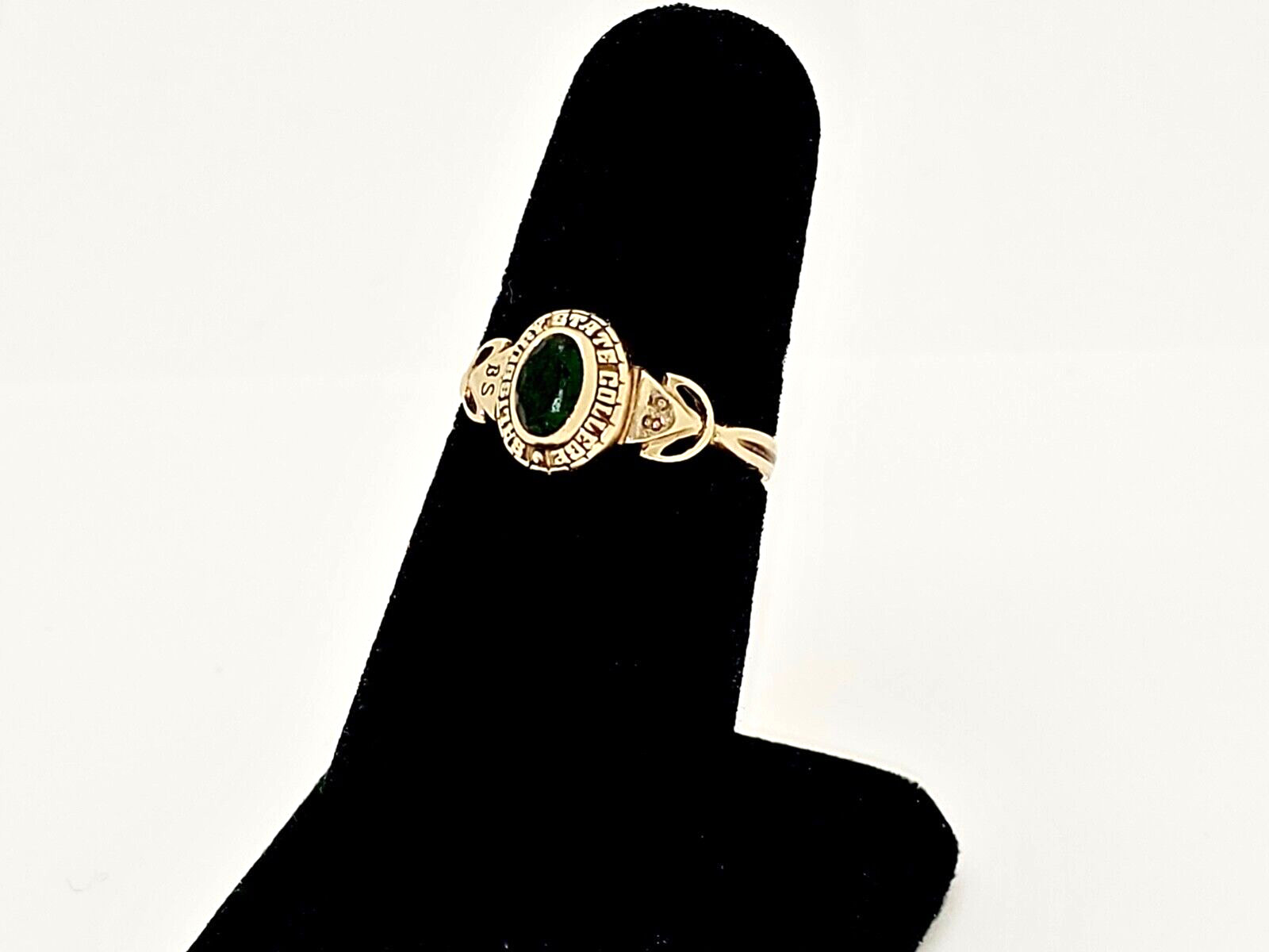 VINTAGE 1985 SALISBURY STATE COLLEGE 14K GOLD LAB EMERALD SCHOOL RING,6.5
