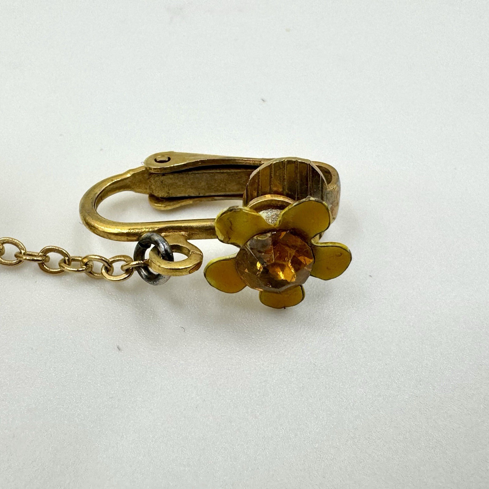 Vintage 50’s Enamel Yellow Rhinestone Daisy Flower Dangle Clip On Earrings MCM