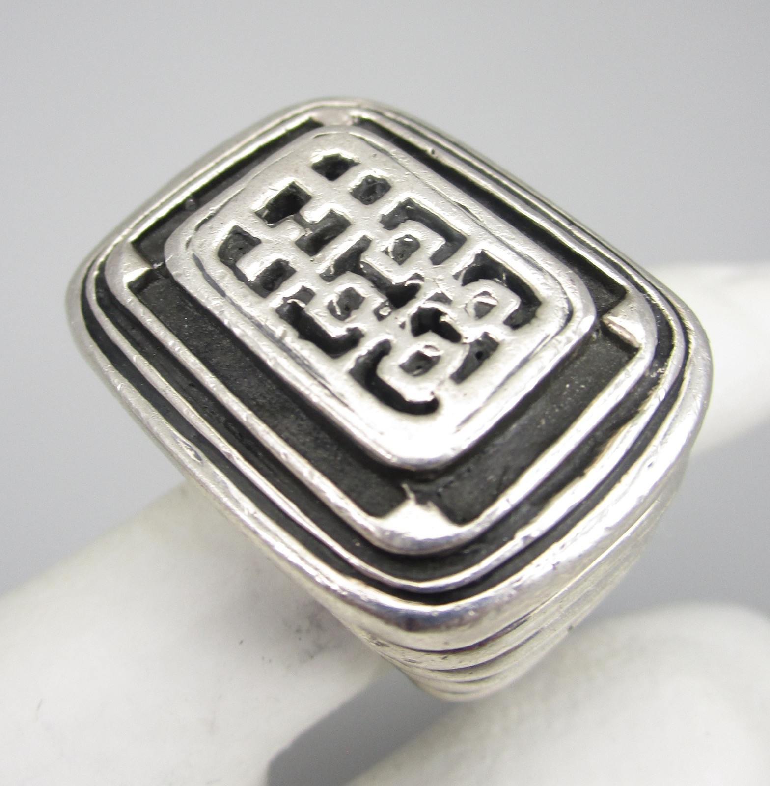 LOVELY DIAN MALOUF STERLING SILVER “DOUBLE HAPPINESS” STATEMENT RING SZ 6.75