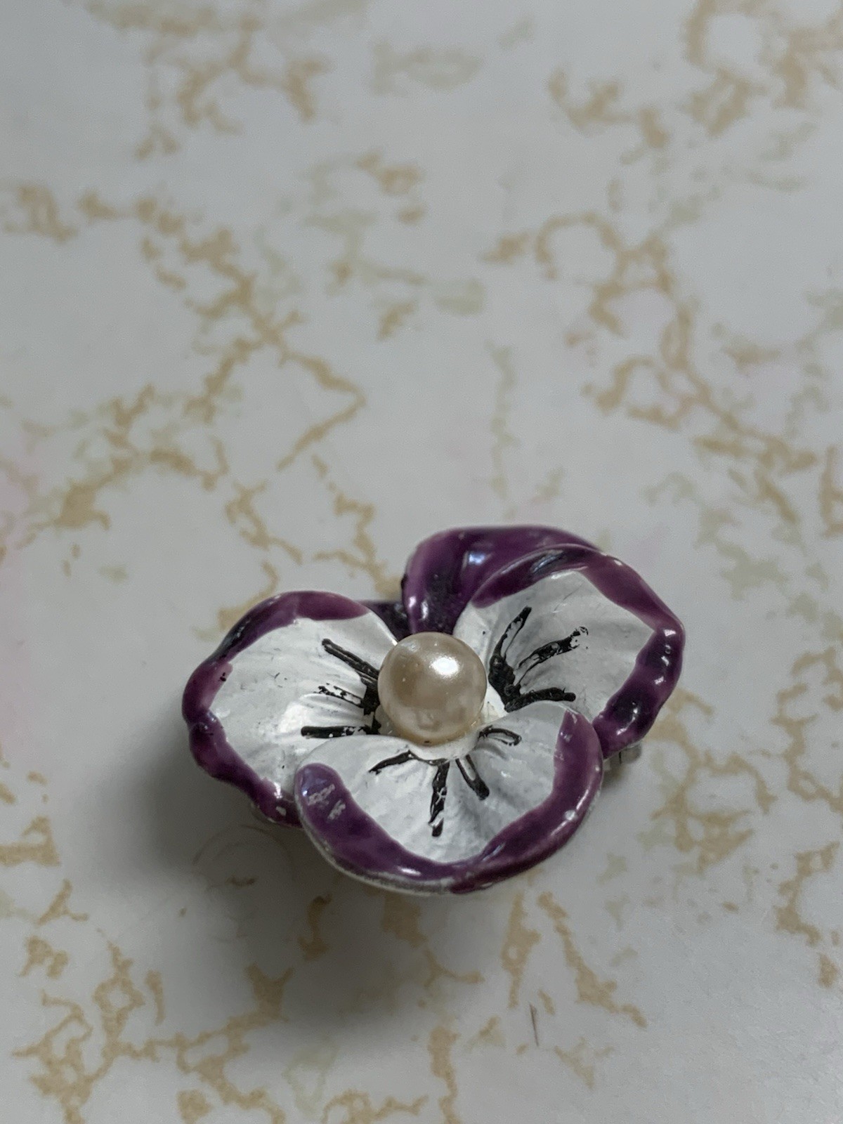 VINTAGE STERLING SILVER BEAU ENAMELED PANSY 925 PIN