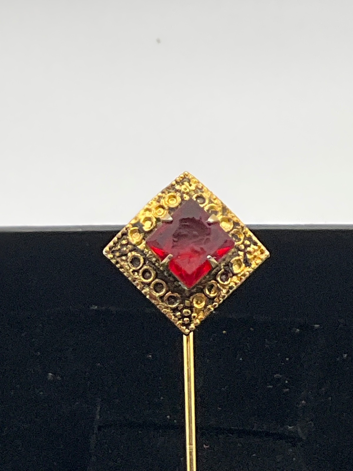 Vintage Gold Plate Stick Pin Intaglio Cameo Red Glass Stone Lapel Hat