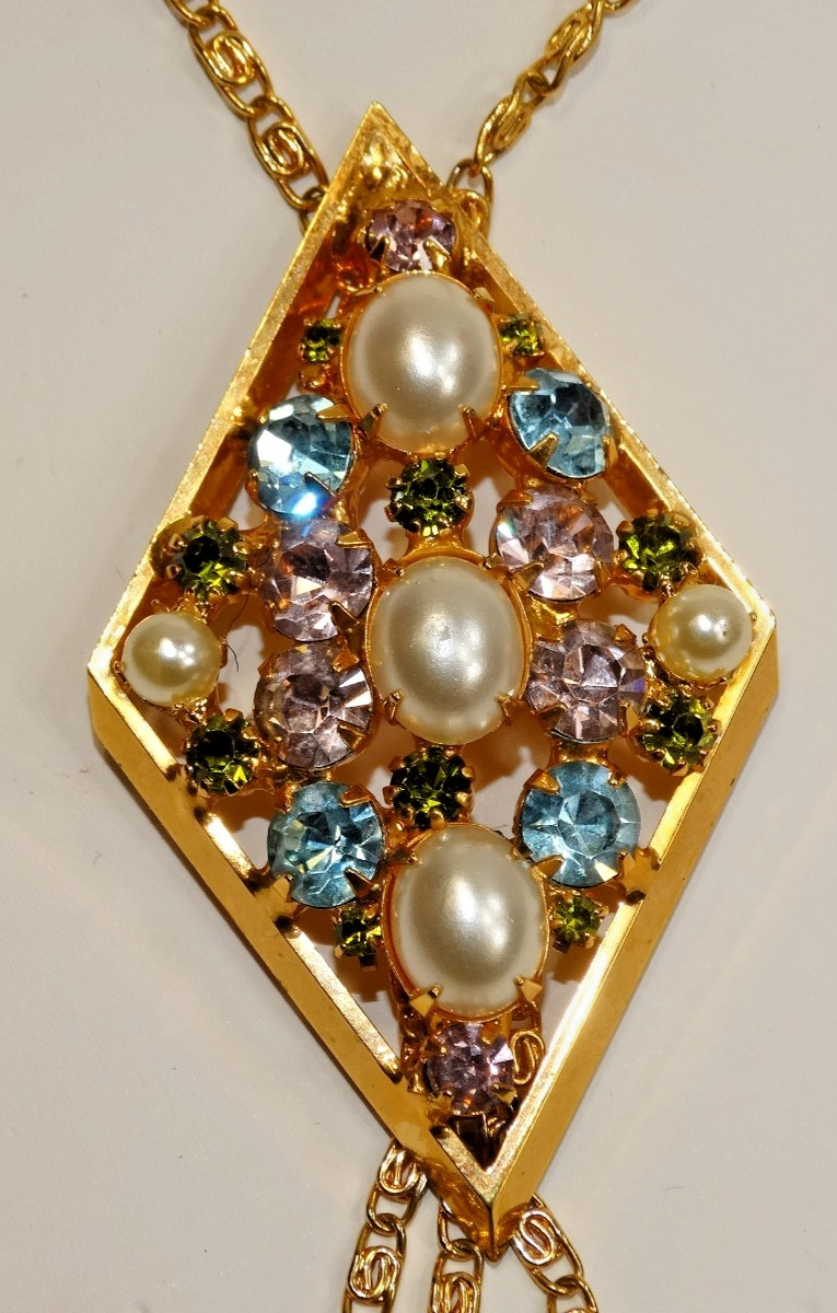 E19 VINTAGE RHINESTONE & FAUX PEARL DIAMOND TASSLE NECKLACE & EARRING MULTICOLOR