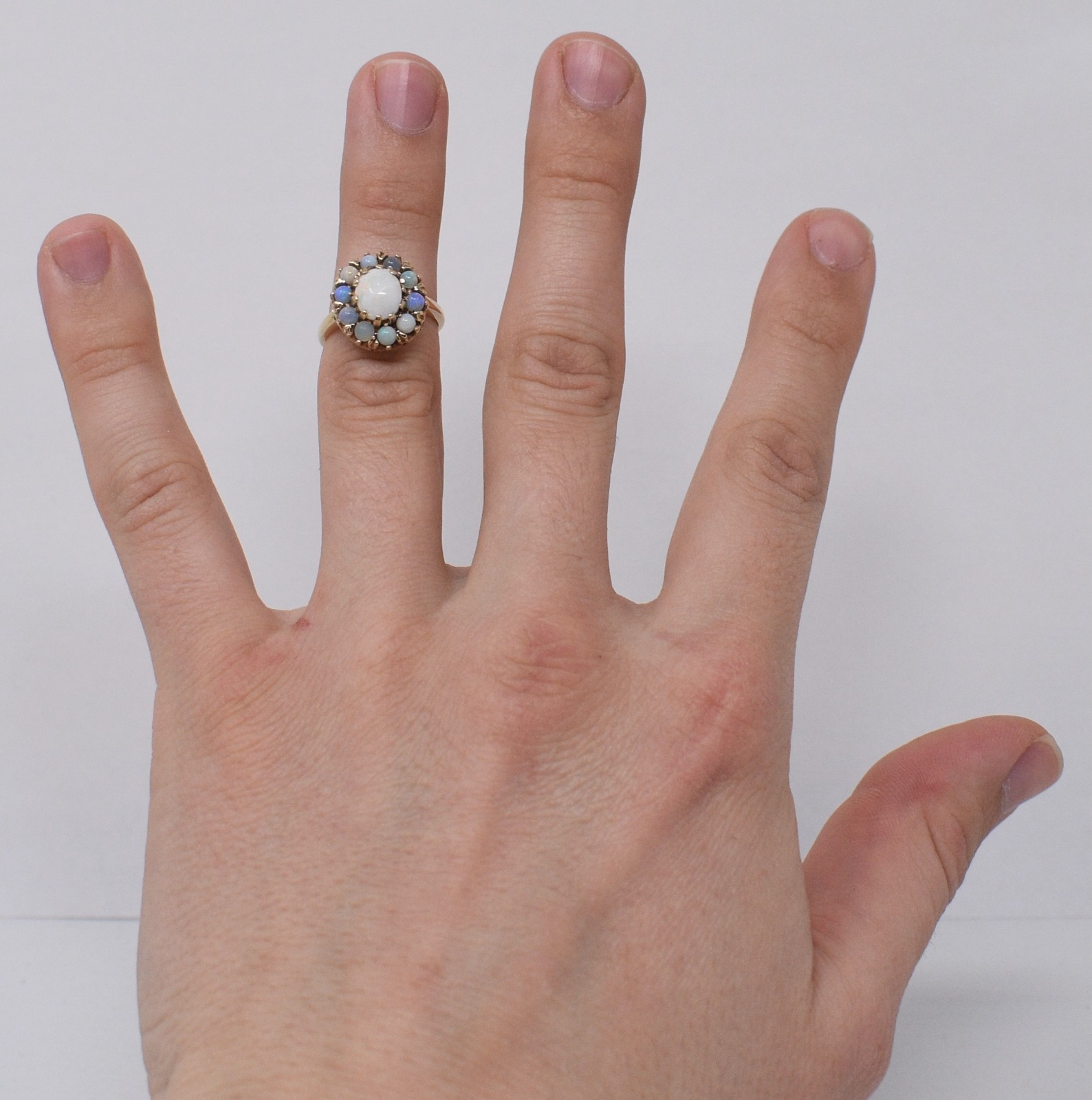 Vintage 10k Solid Yellow Gold Opal Cluster Halo Basket Setting Ring sz. 5.75