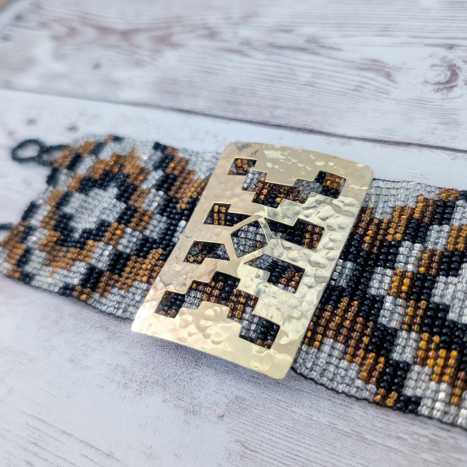 Vintage Bracelet Beaded with Gold Tone – Wide Bracelet