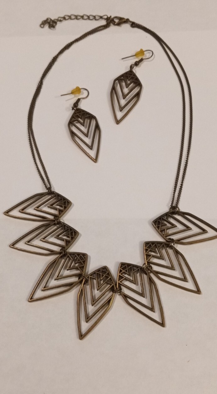 Vinegar Brass Tone Art Deco Influence Earrings & Necklace Set