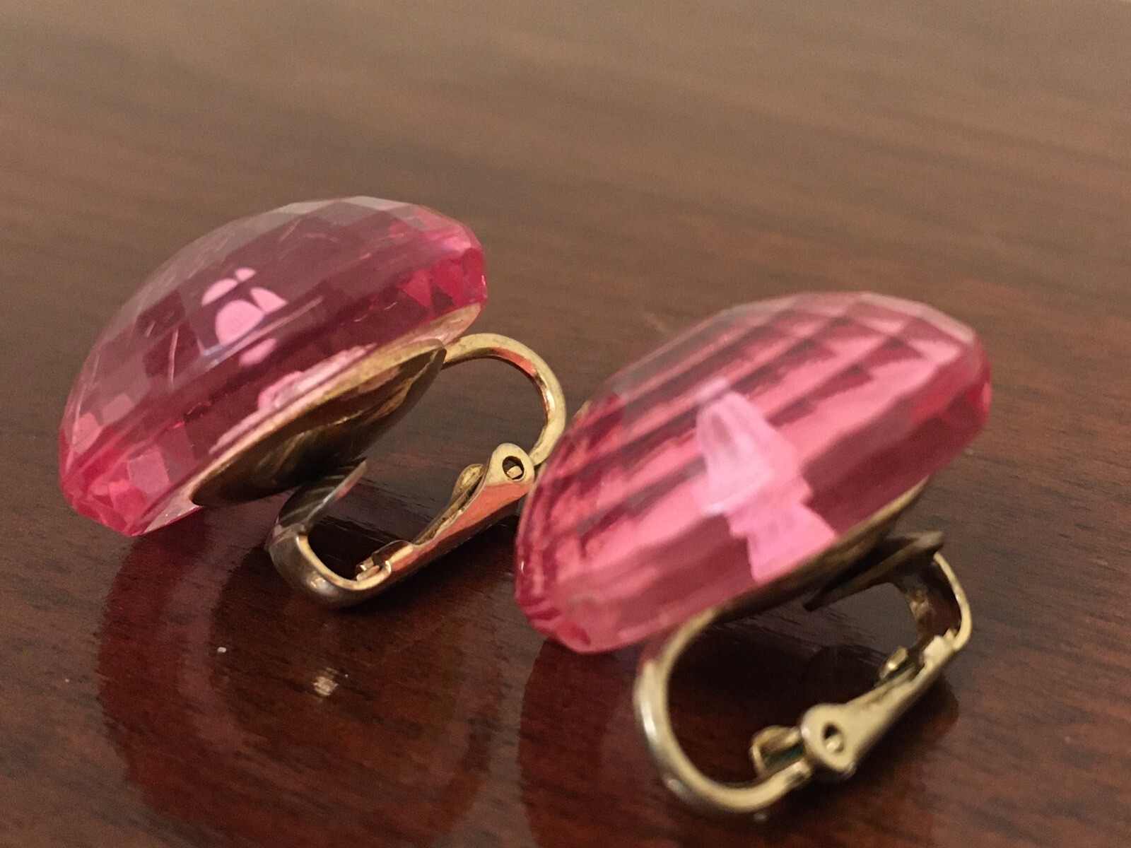Vintage Dalshelm Earrings Pink Acrylic Plastic Faceted Gem Gold Tone Clip Ons