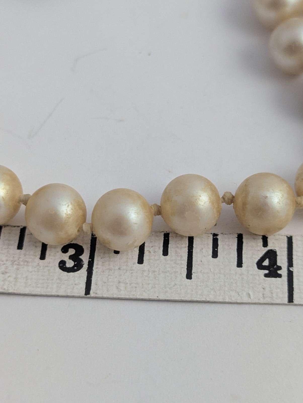 Vtg Signed Miriam Haskell Faux Pearl Necklace 31.5″ Long 7.5mm