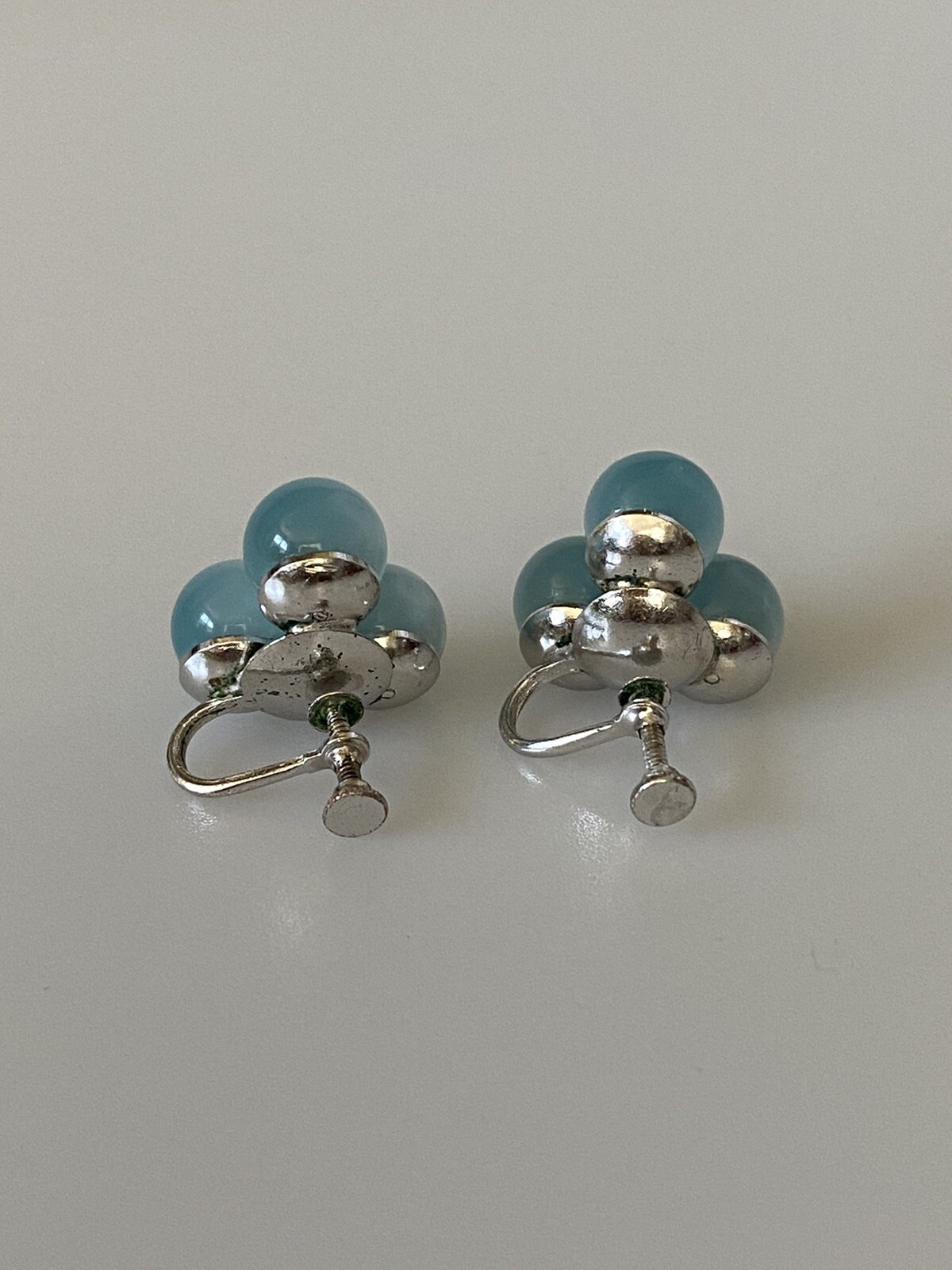 Vintage Light Blue Screw Backs Earrings Lucite Not Pierced Silver Tone