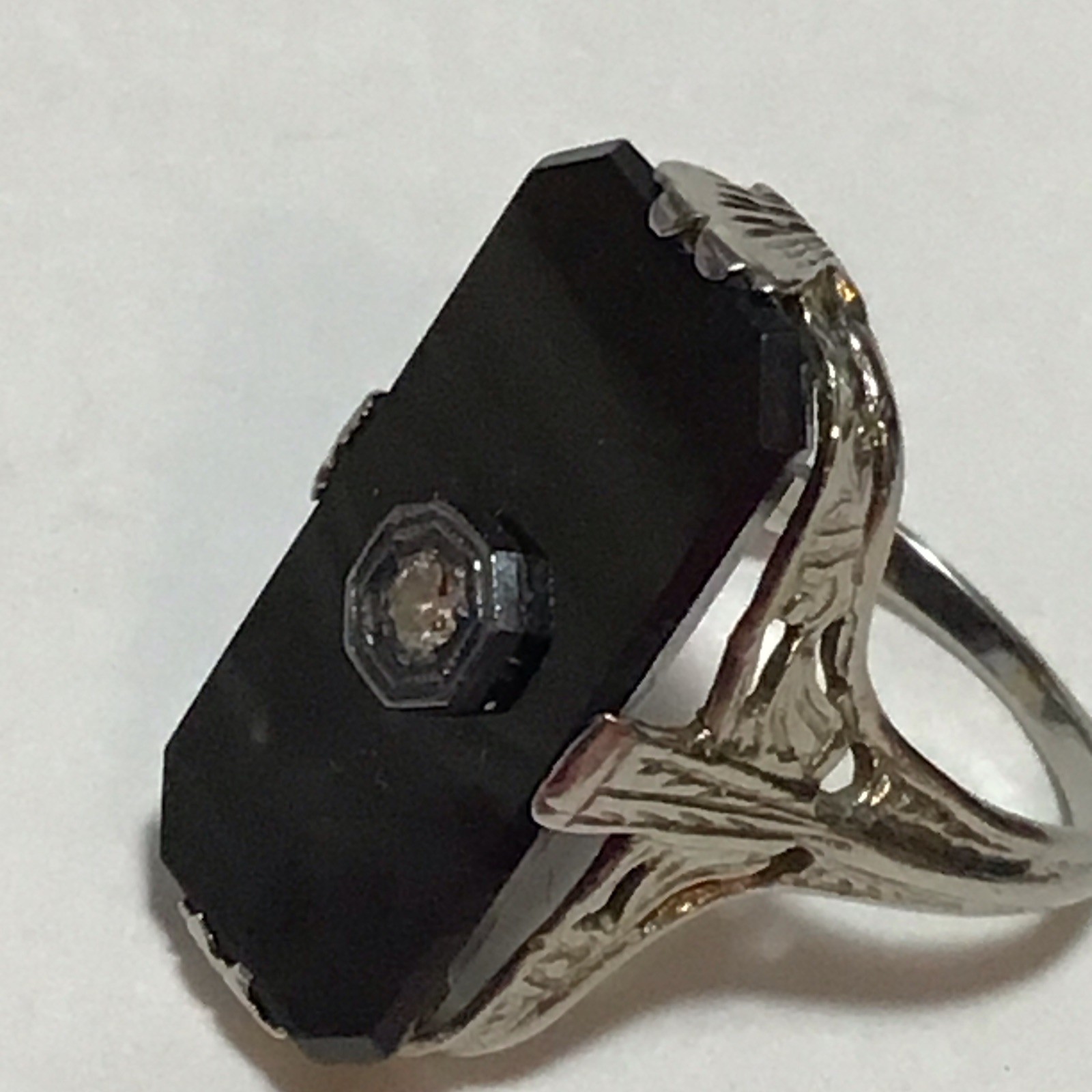 Vintage Art Deco 14k White Gold Filigree Onyx Diamond Ring Size 3.75 Pinky?