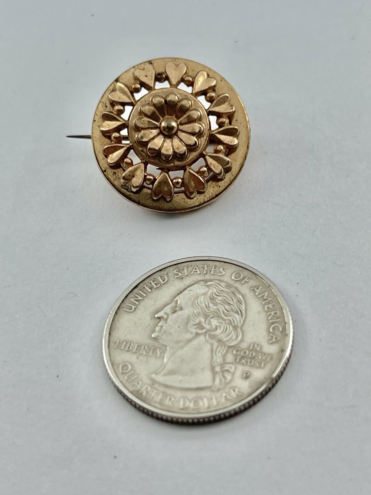 Antique Victorian Edwardian Rose Goldtone Spiral Hearts Pierced Design Brooch