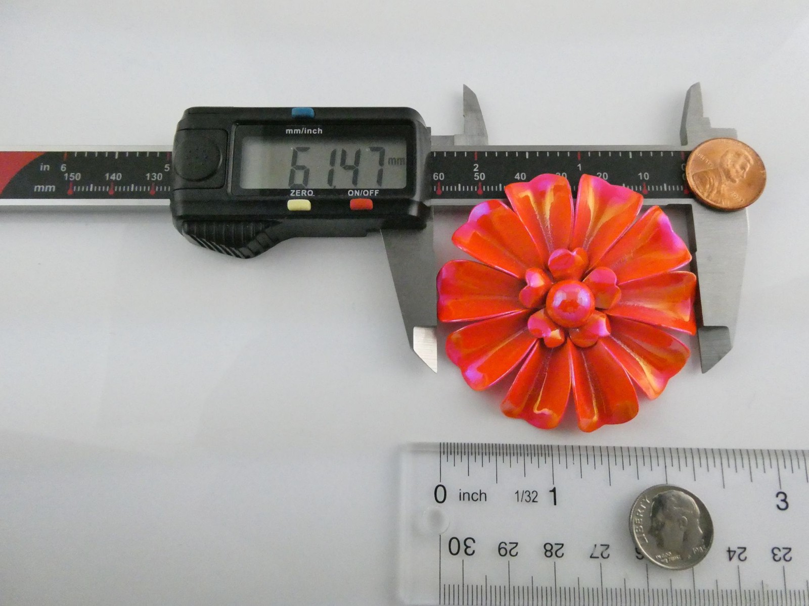 Vintage Unsigned Iridescent Red Orange Enamel Flower Brooch Pin 17g 61mm Diam