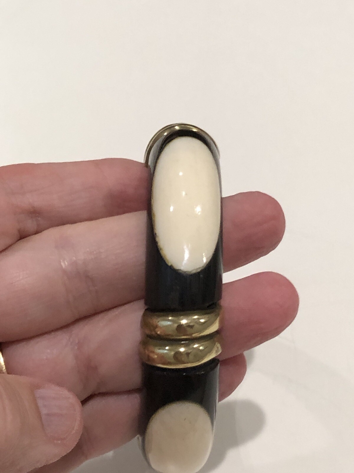 Vintage Bracelet Wood And Lucite And Brass 2.5 In By 1/2 In Estate Jewelry