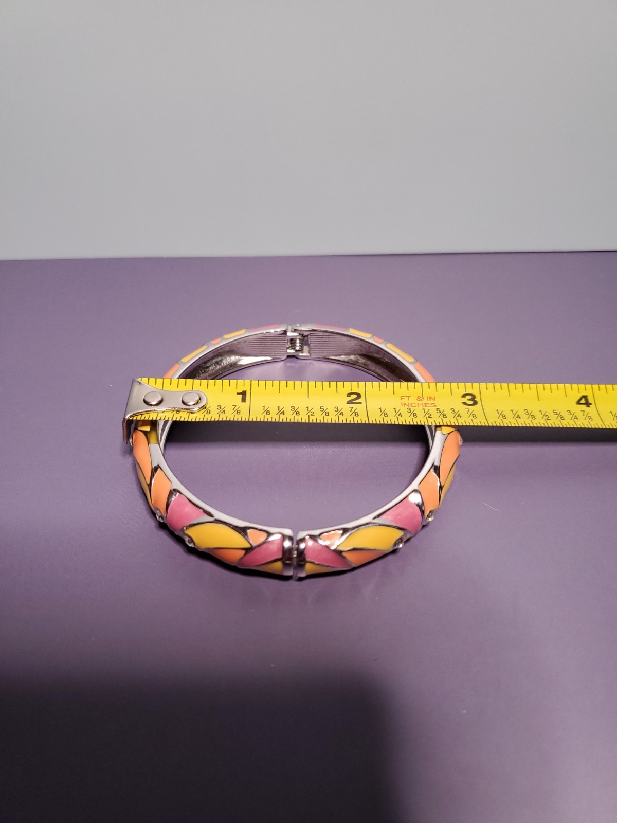 Vintage Cloisonné Hinged Style Enamel Bangle Bracelet