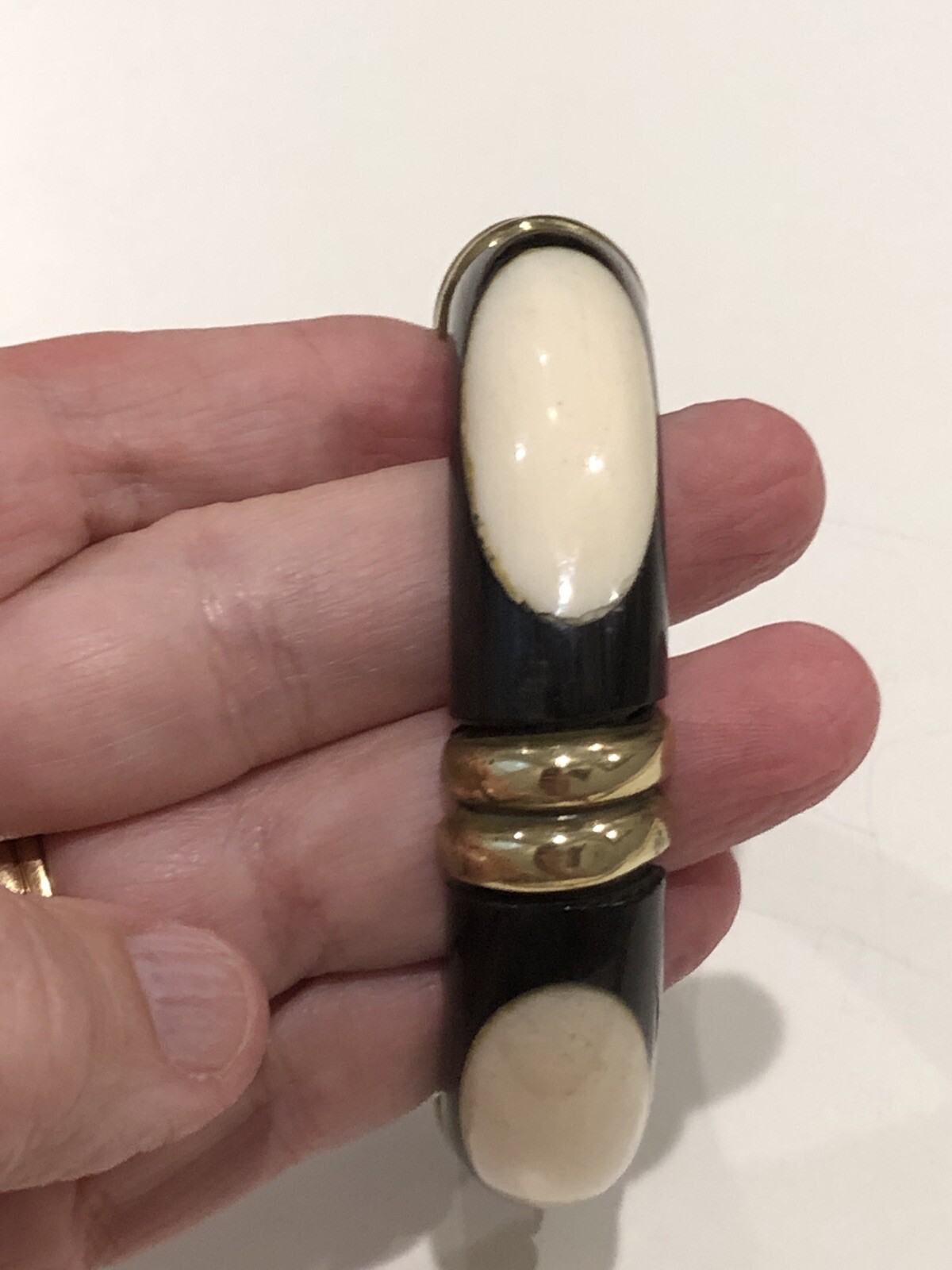 Vintage Bracelet Wood And Lucite And Brass 2.5 In By 1/2 In Estate Jewelry