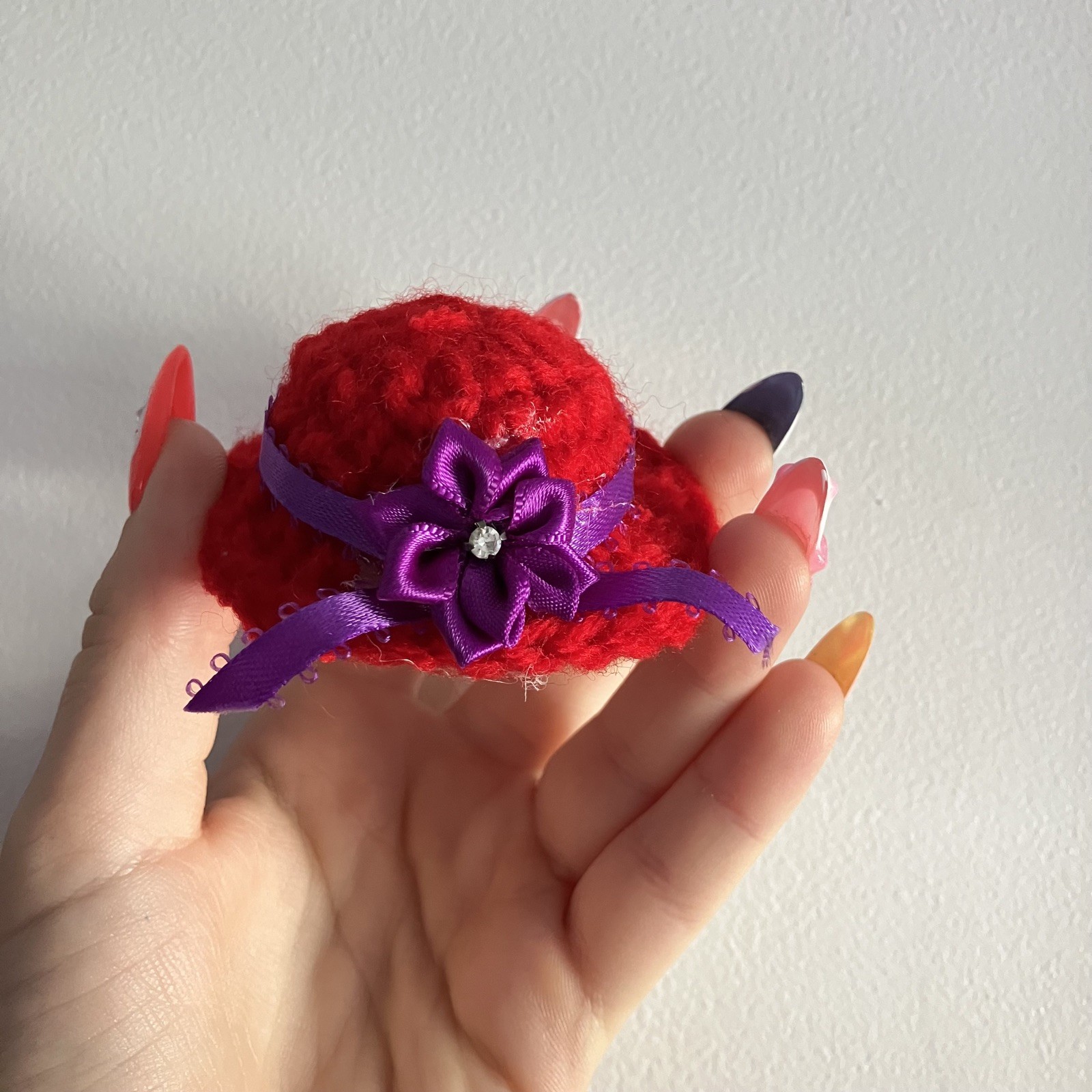 Handmade Crochet Hat Brooch Vintage 90s Y2K Pin Red With Purple Ribbon Bow