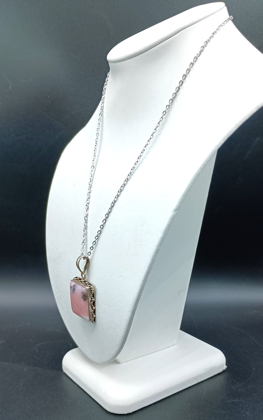 Vintage Rhodochrosite Stone Pendant Necklace Pink Square Silver Tone Chain 17″
