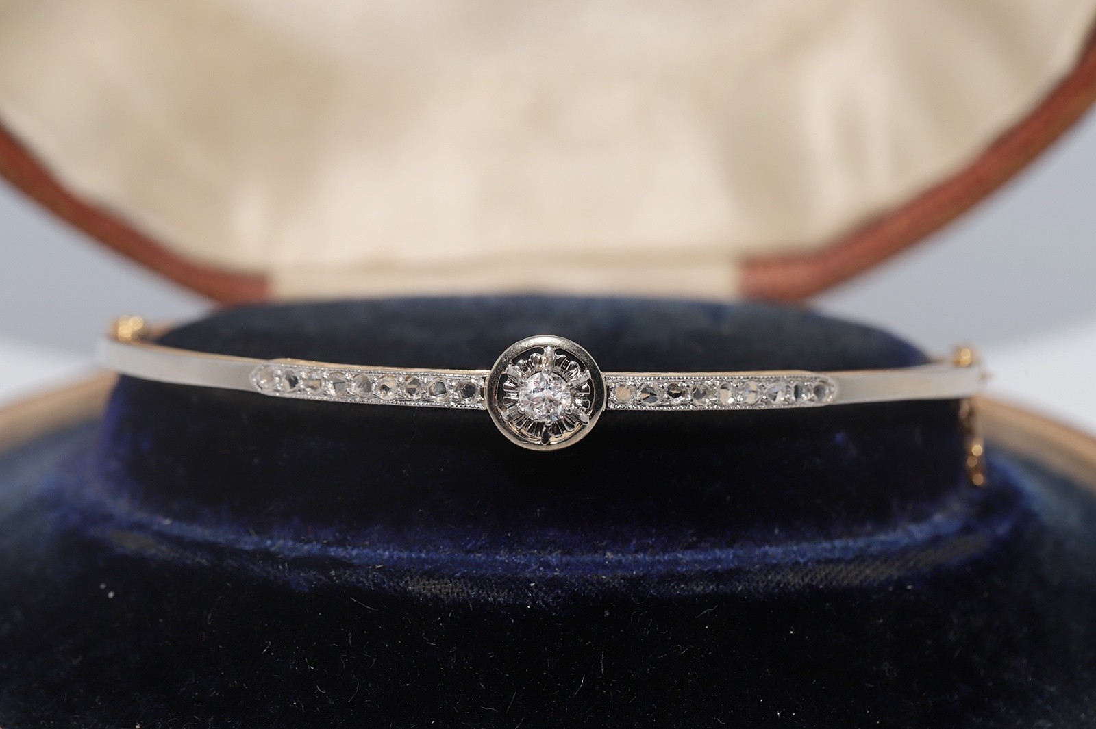 Antique Circa 1920s Art Deco 18k Gold Natural Diamond Decorated Bangle Bracelet