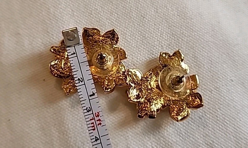Earrings Avon Gold Tone Four Flower Earrings With Blue And Purple Gem Centers