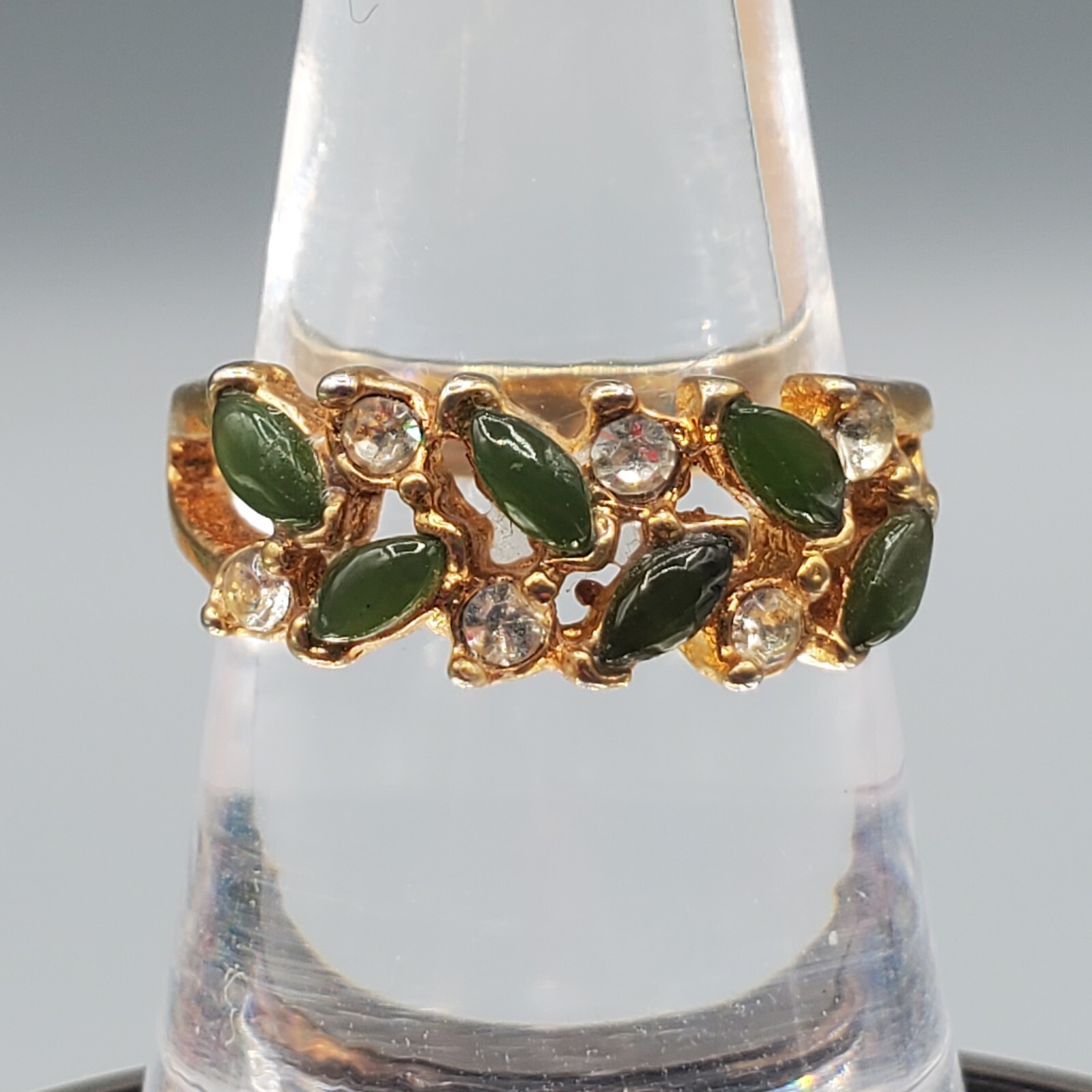 Vintage UNCAS Ring Gold Tone Rhinestone Faux Jade Right Hand Size 6.5