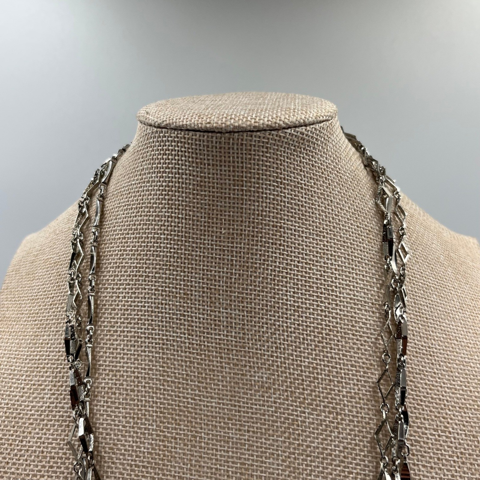 VTG Silver Tone Multi Layered Necklace Geometric Diamond Station Link Long Chain