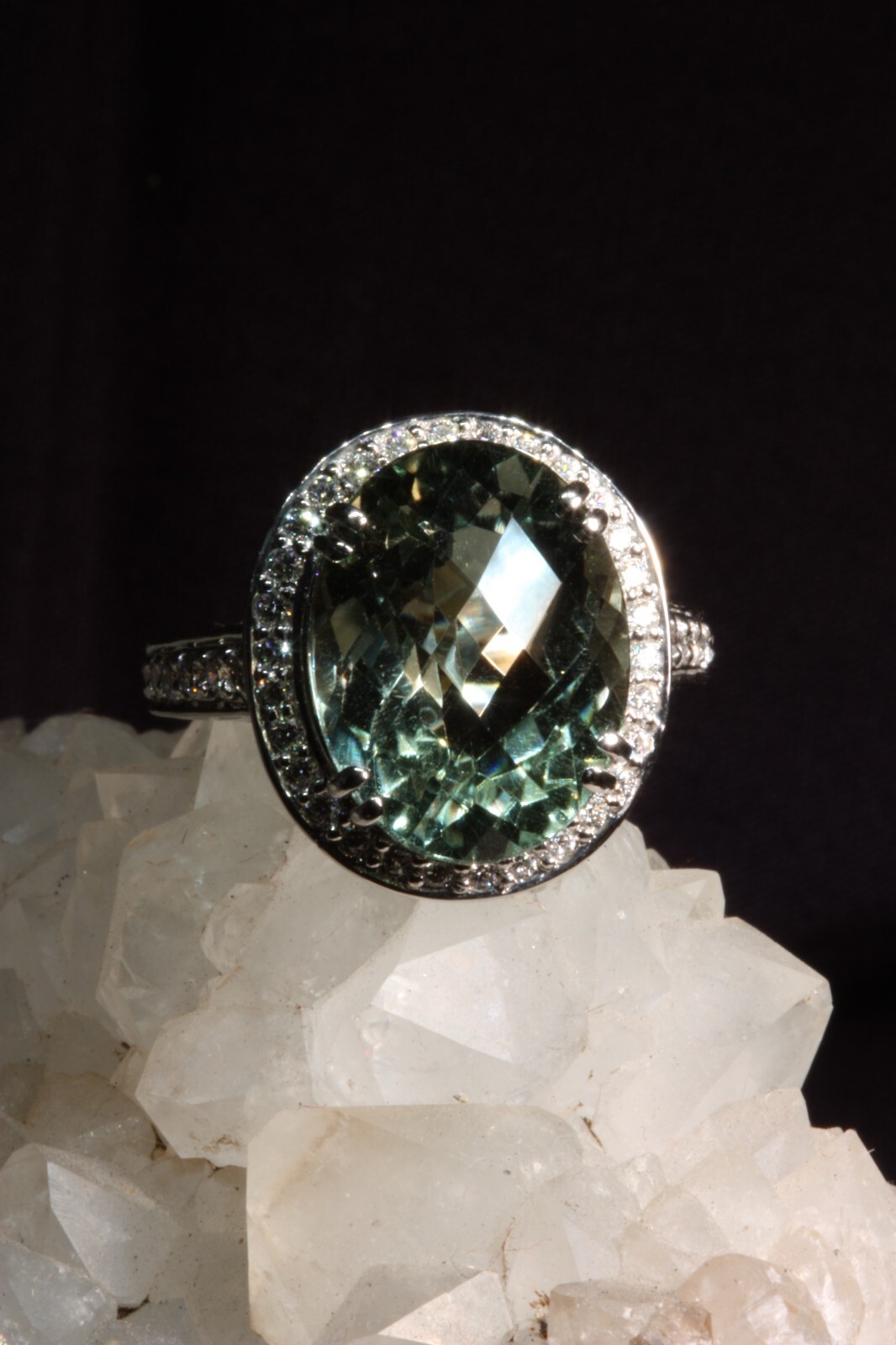9.38ct Green Amethyst Praisiolite Cocktail Ring 14k White Gold with Diamonds