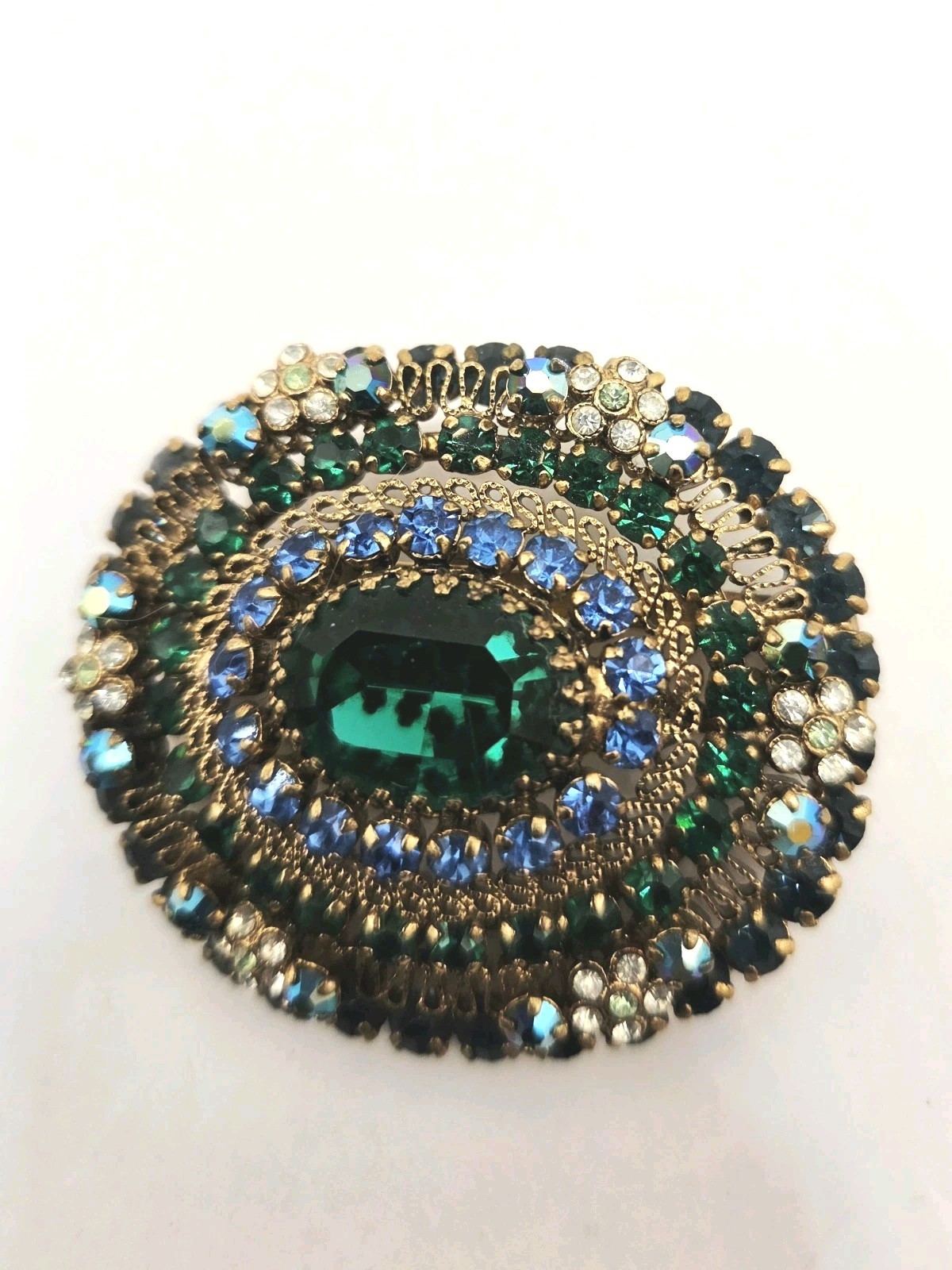 Vintage Brooch Austrian Blue Green Multi Colored Rhinestone Oval Stunning 0318