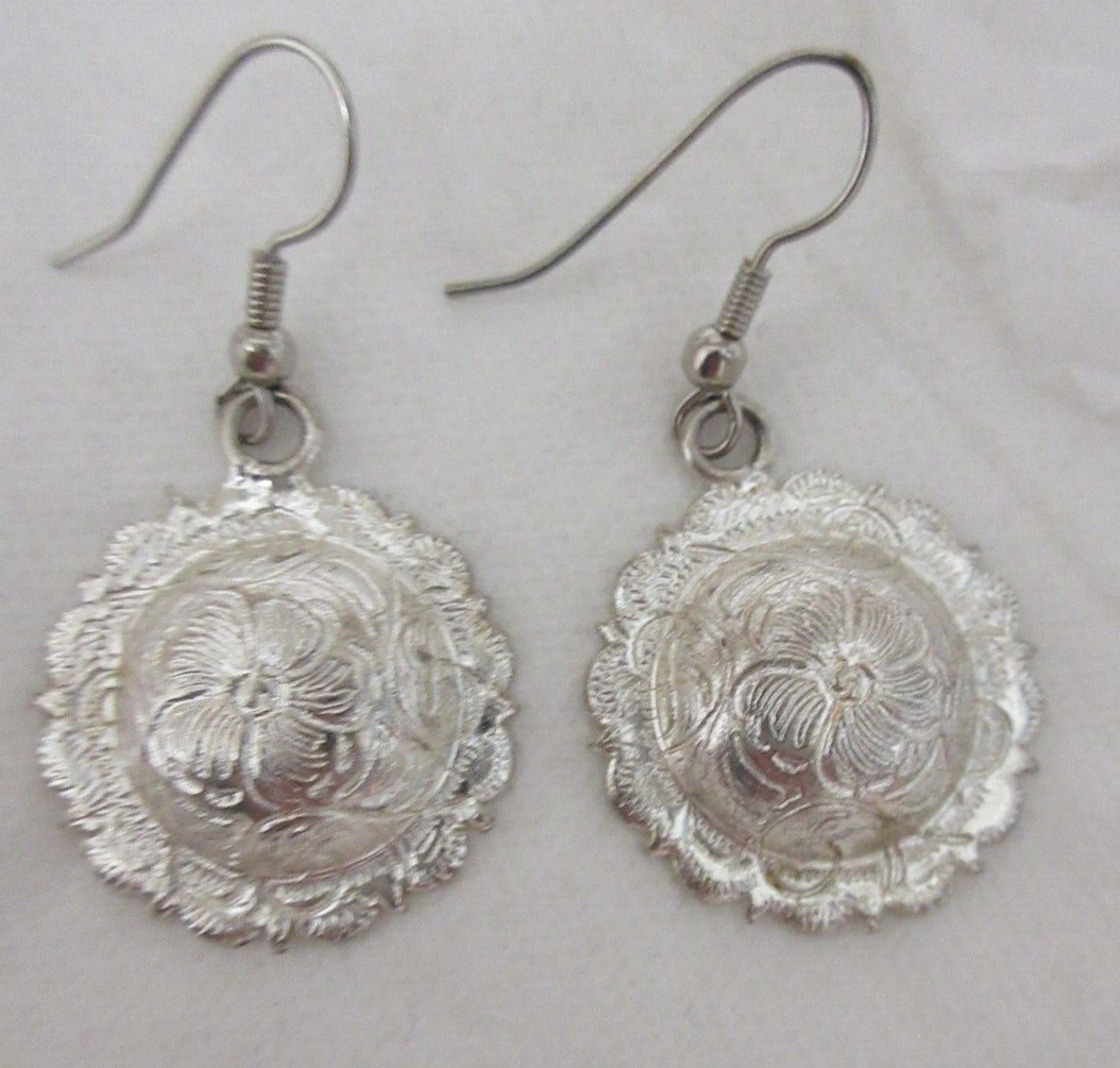 Vintage Silver Tone Etched Flower Dangle Pierced Earrings