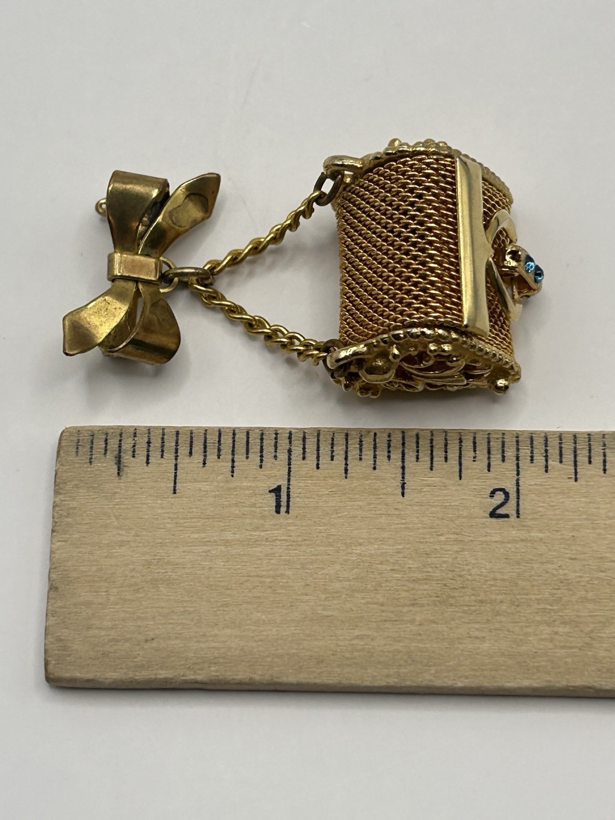 Vintage Gold Mesh Mini Coin Purse Brooch Bow Blue Charm Cottagecore Romantic Fun