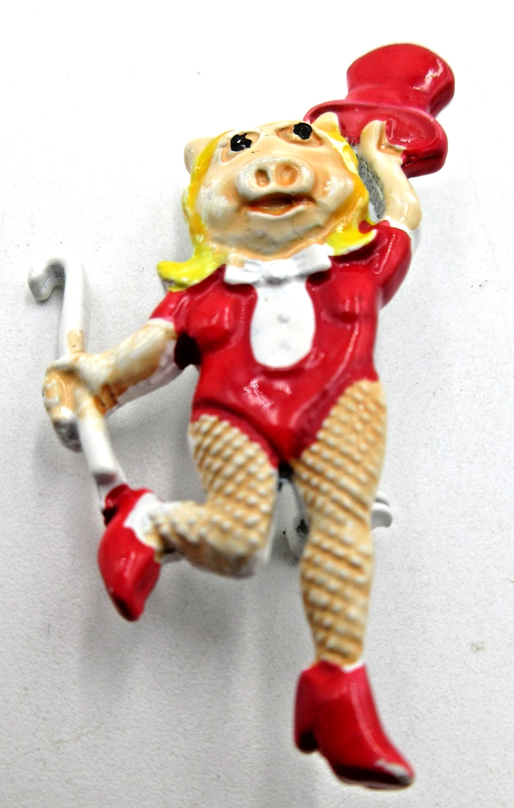 VTG ? MISS PIGGYtop hat cane MUPPET COLLECTION white red gold tone Brooch Pin