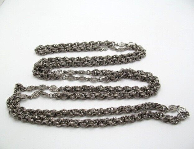 Vintage Heavy Opera Length Round Lined Double Interlocking Crest Necklace 65 In