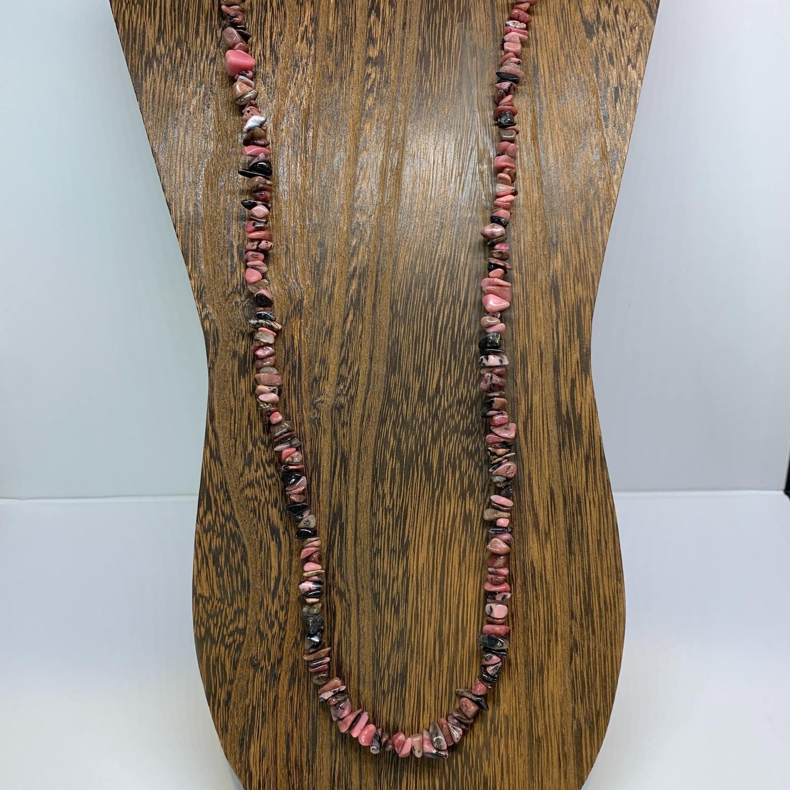 Vintage Pink Chip Raspberry Rhodonite Stone Necklace 15” Single Strand Estate