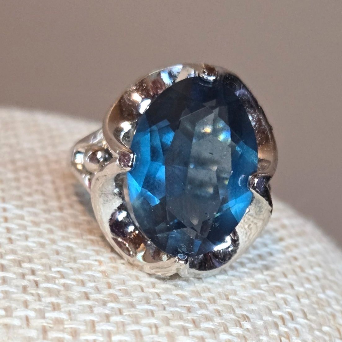 Cellini Sterling Silver Blue Crystal Cocktail Ring Vintage Statement Jewelry 7