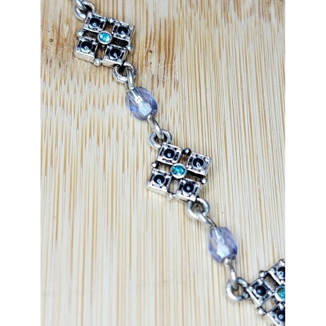 Vintage Avon Nina Ricci Necklace Silver Tone Blue Cabochon Rhinestone Pendant 16
