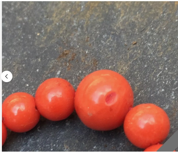 ANTIQUE GENUINE GRADUATED SALMON CORAL NECKLACE