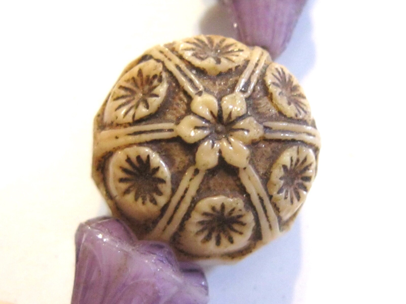 NEIGER BROS ANTIQUE ART DECO CZECH GLASS BEAD NECKLACE RARE PURPLE TAN FLORAL