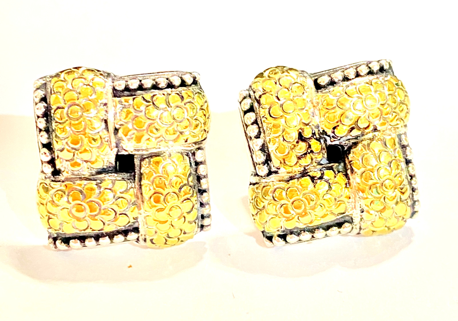 Vintage Sterling & 18k Gold John Hardy “The Dot Collection” Woven Earrings 3/4″