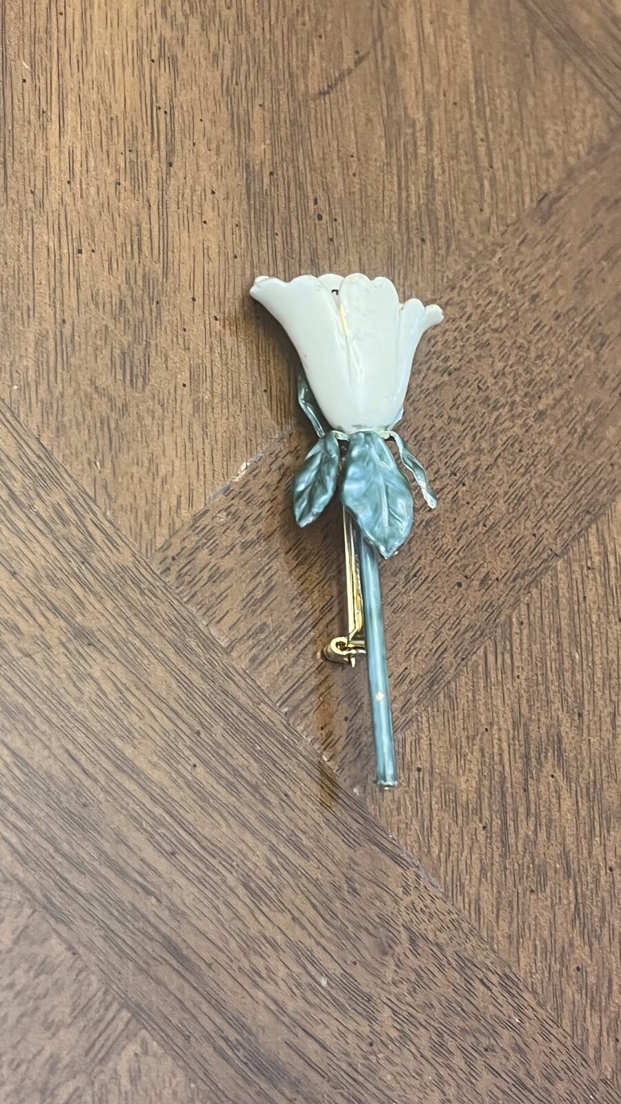 Vintage Sandor Off-White Enamel Tulip Flower Brooch Gold Tone Signed Rare!