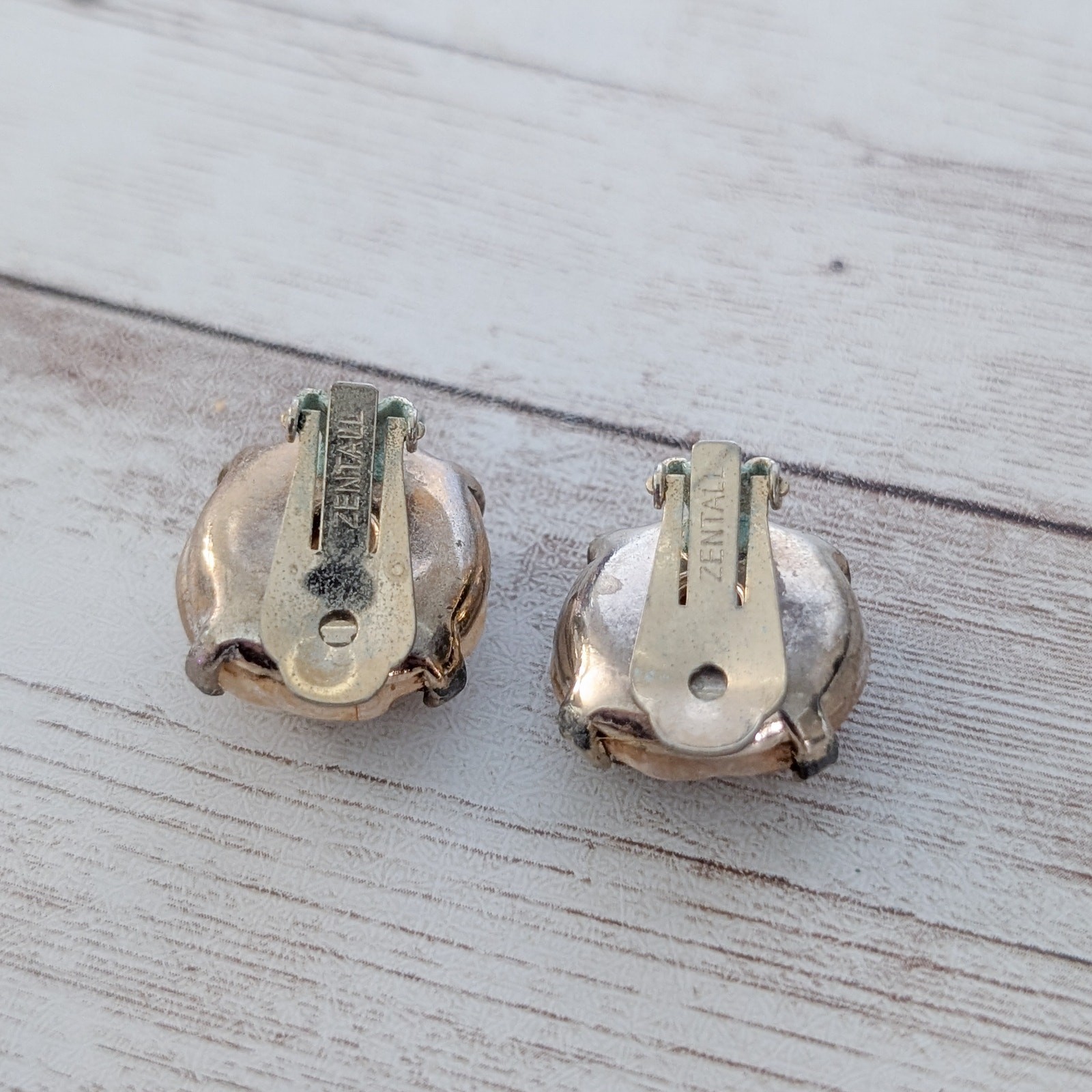 Vintage Zentall Clip On Earrings – Fair Condition