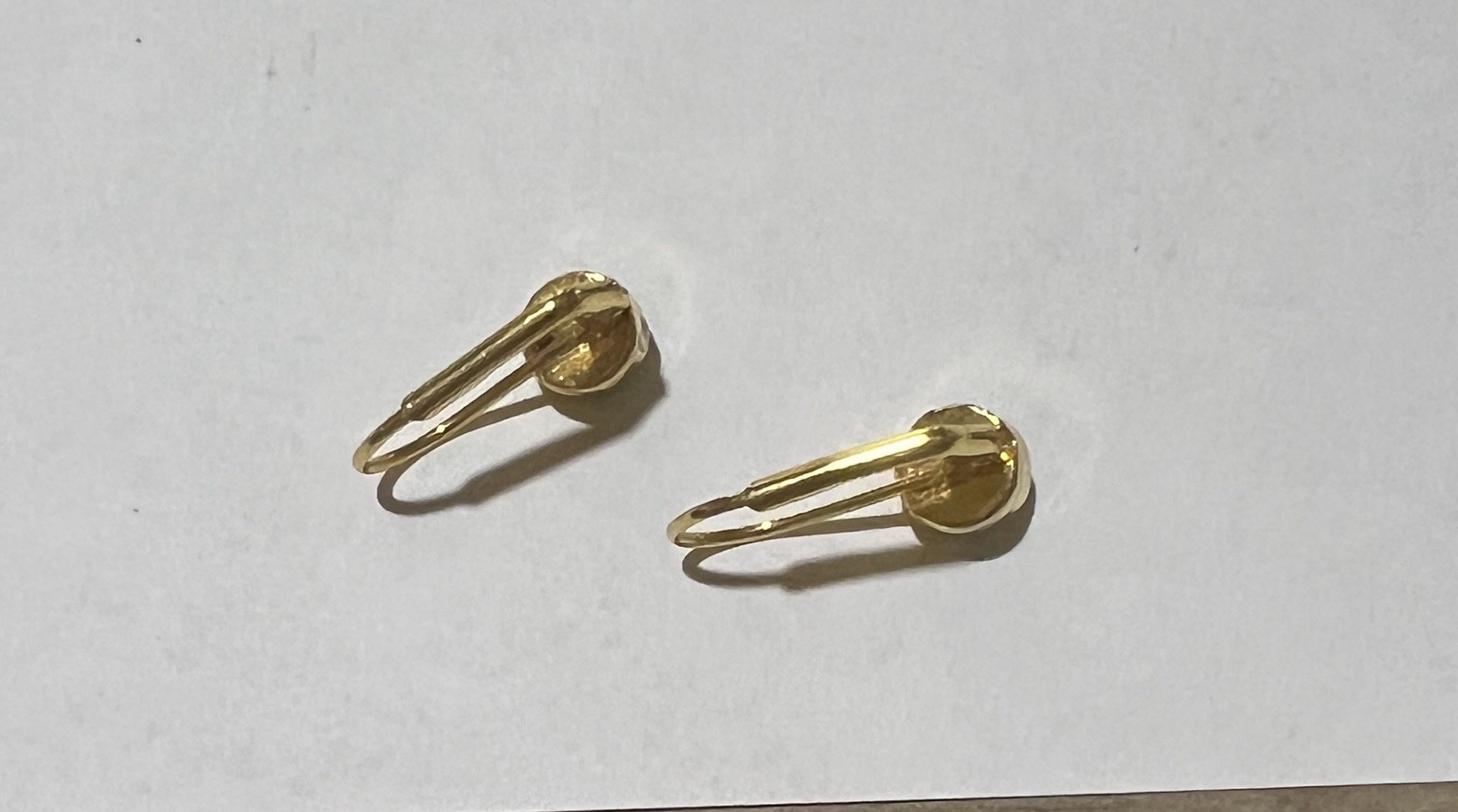 Black Gold Flat faceted Gem Beaded Gold Tone Leverback Earrings 2″