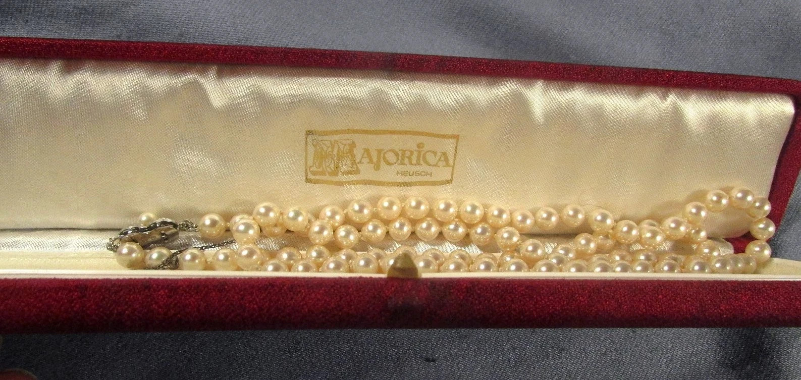 Vintage Cultured Saltwater Pearl Necklace Solid 835 Silver Clasp W. Original Box