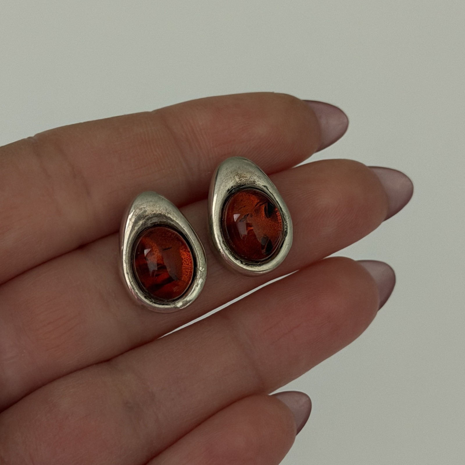 Vintage 925 Sterling Silver Natural Baltic Amber Cabochon Pear Post Earrings