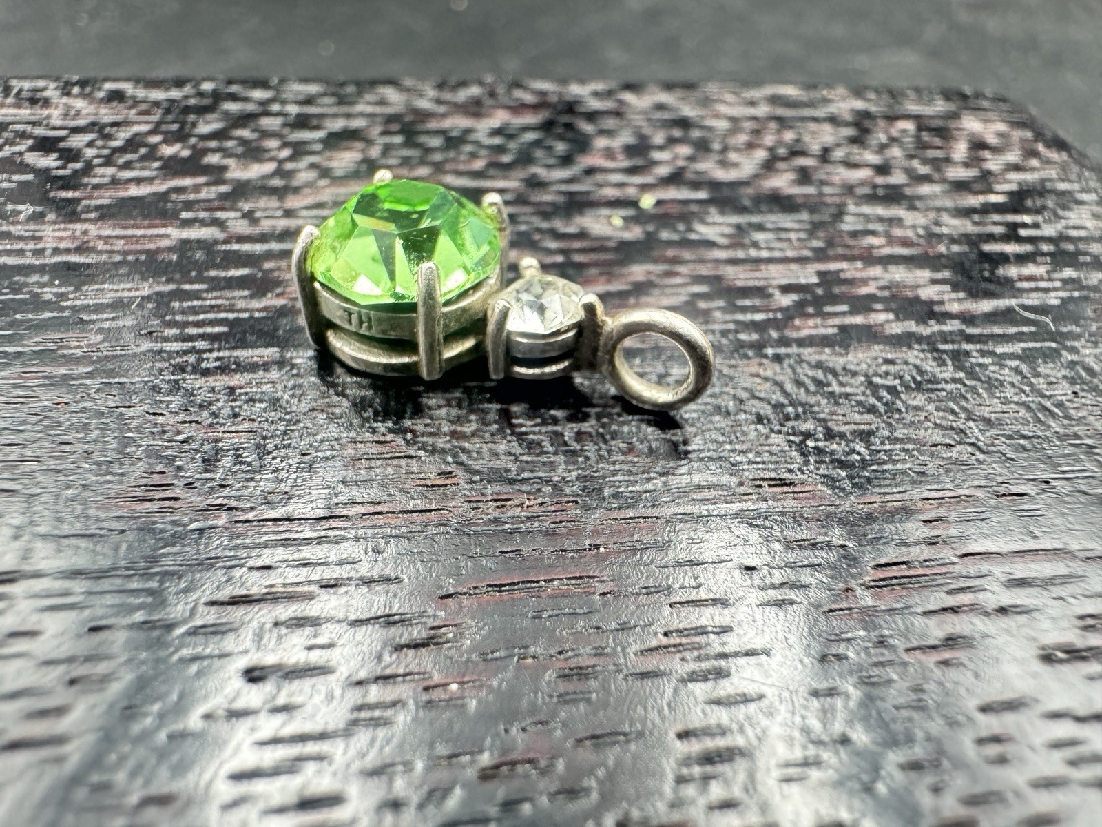 Vintage 925 Sterling Silver Green Glass CZ Dangle Pendant Round Stone