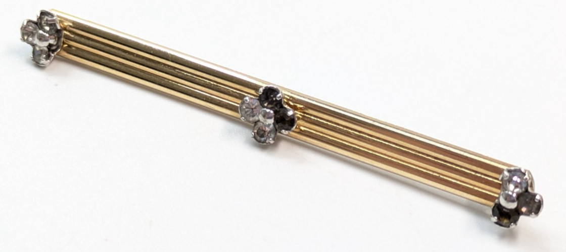 VTG Krementz Ribbed Gold Tone Bar Clear Glass Rhinestone Brooch Pin 2.5″