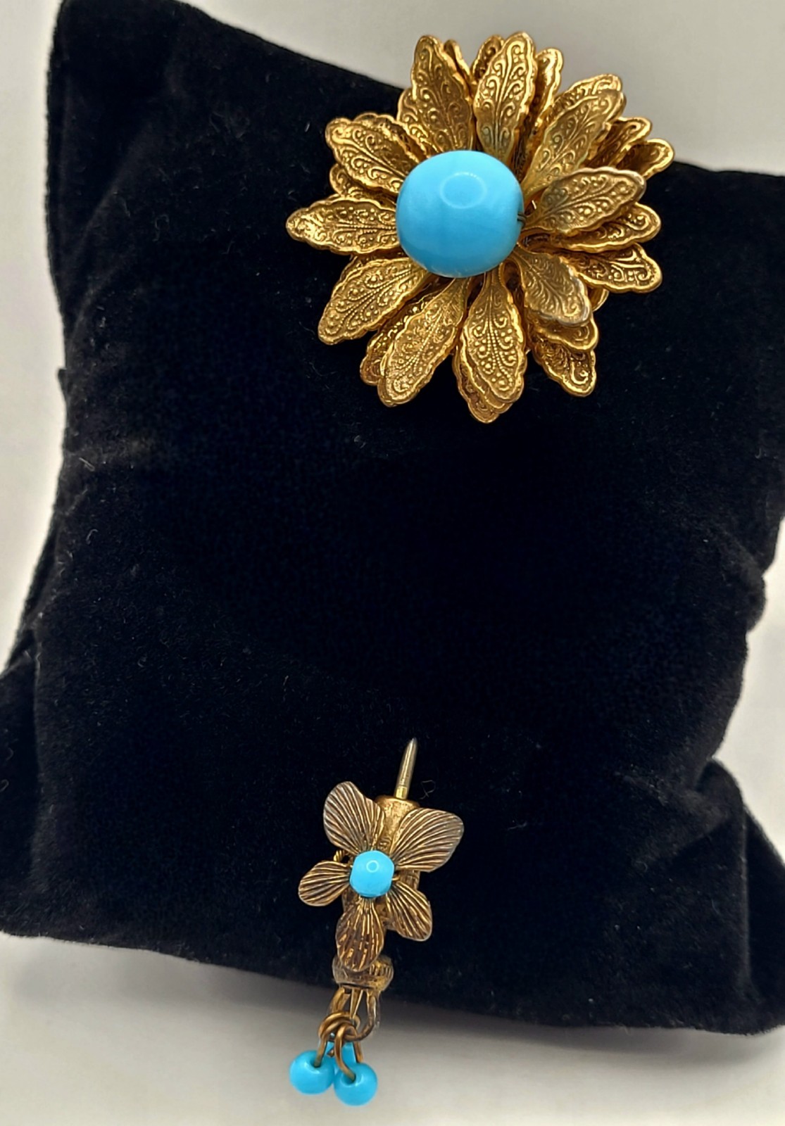 Vtg Miriam Haskell Rhinestone Turquoise Blue Glass Beaded Flower Runway Pin