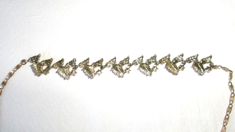 VTG 50’S RED LEAF AB FAUX PEARL 17″ GOLDTONE ADJ CHOKER NECKLACE HOOK CLASP