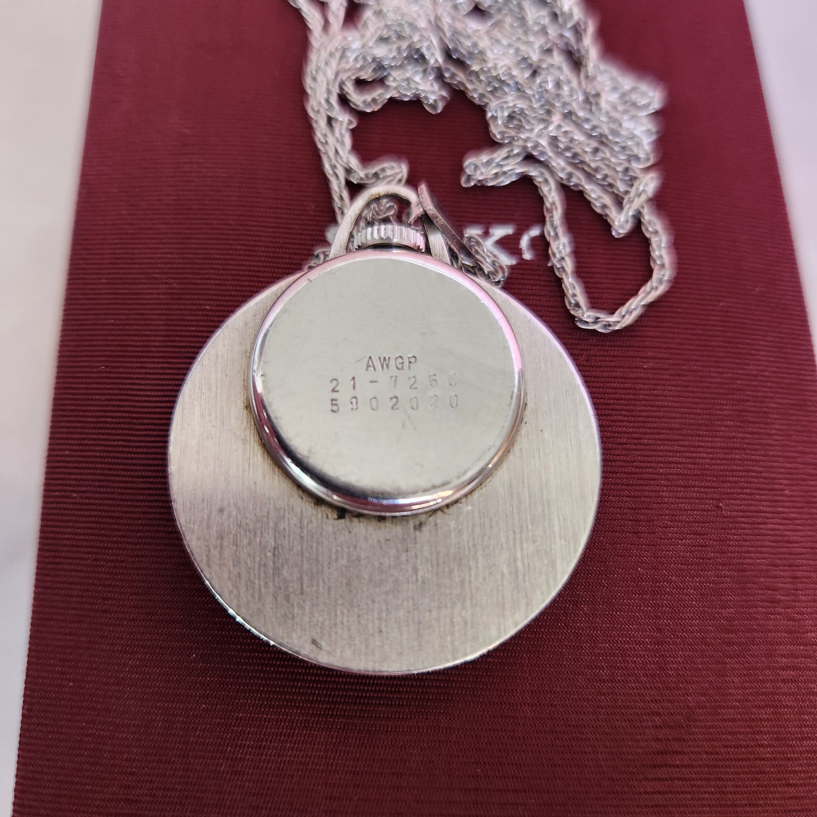Vintage Seiko Fancywatch Pendant Necklace Watch 17J Hand Wind Sunburst Silver