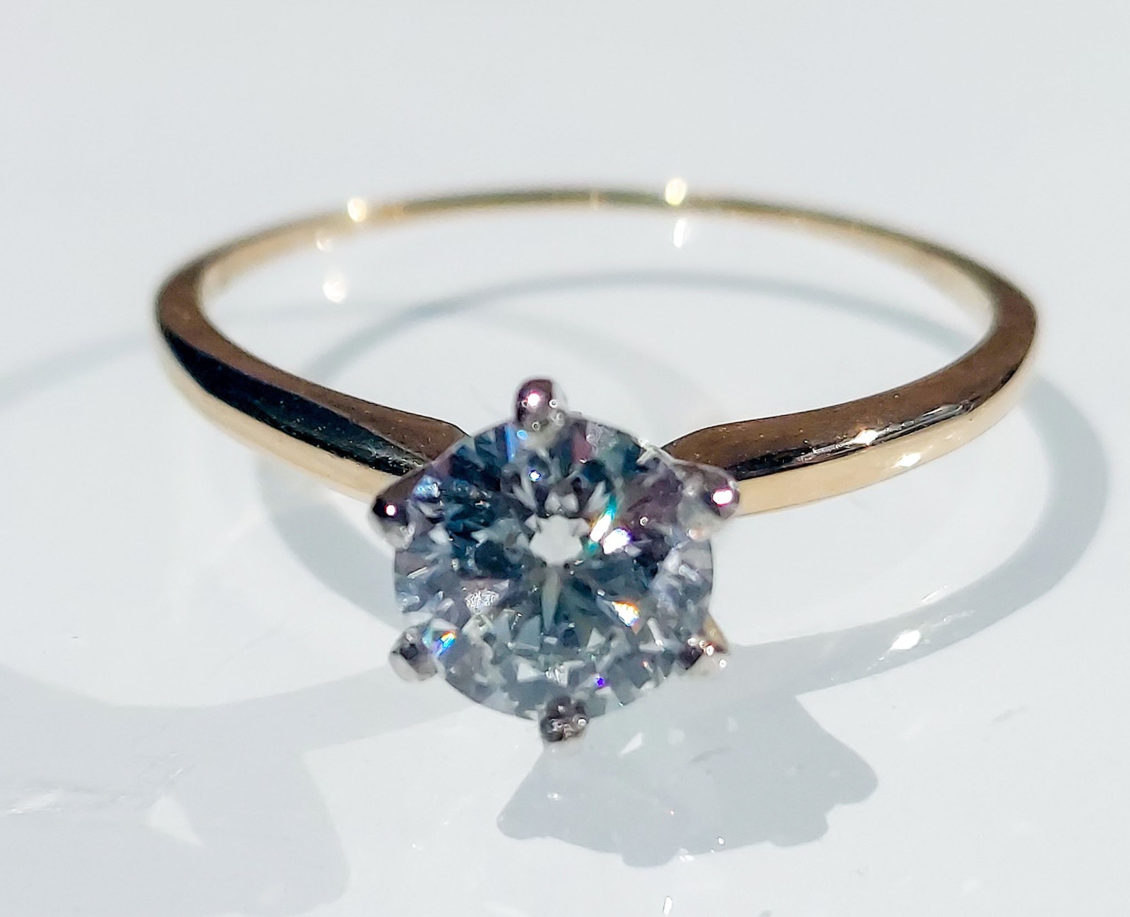 Estate ring 14K Gold Vintage Ring, Size 8 1.03 carat certified diamond.