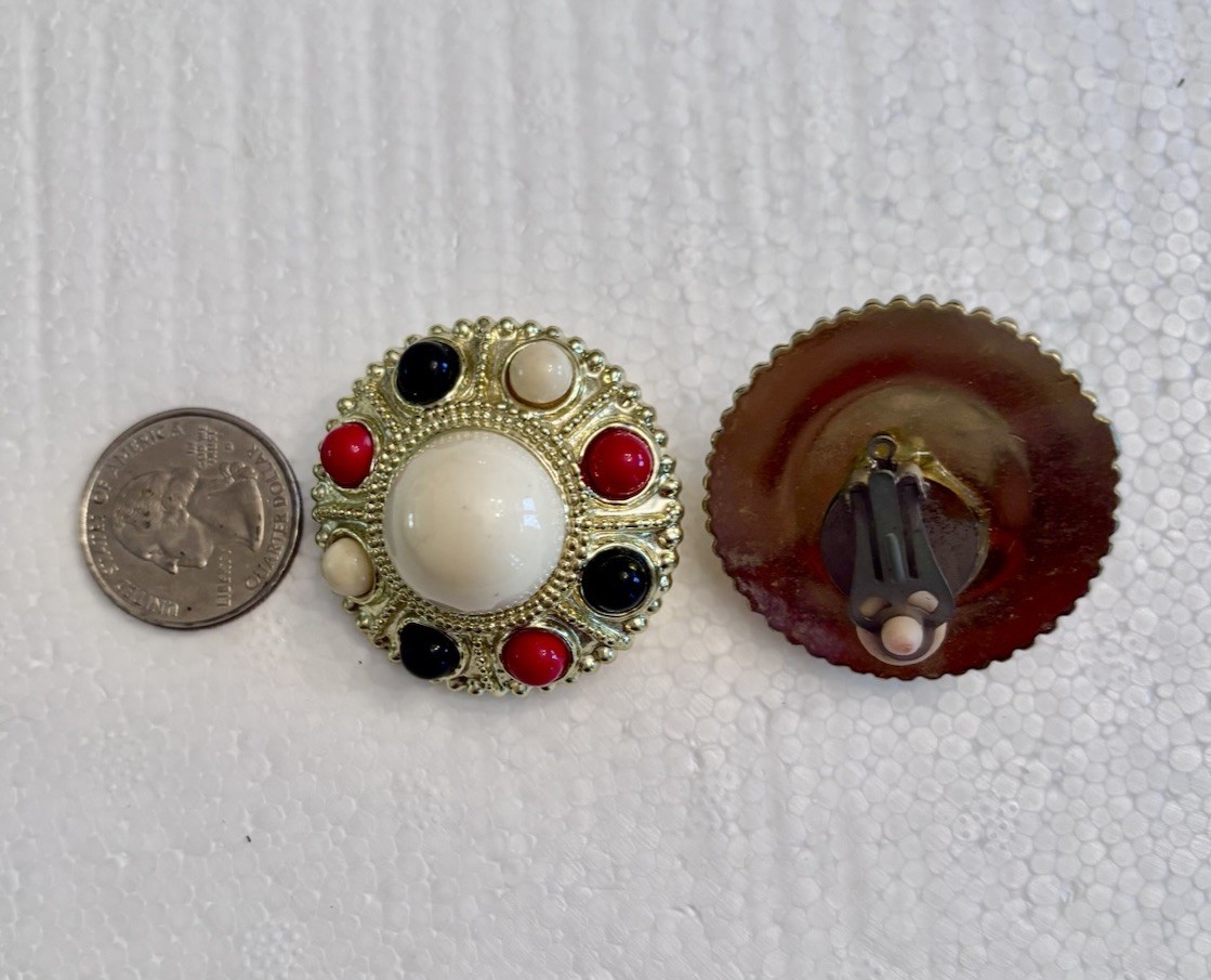 Lot Of 6 Pair Vintage 1980s Clip Earrings Yellow Gold Amber Red Black Green