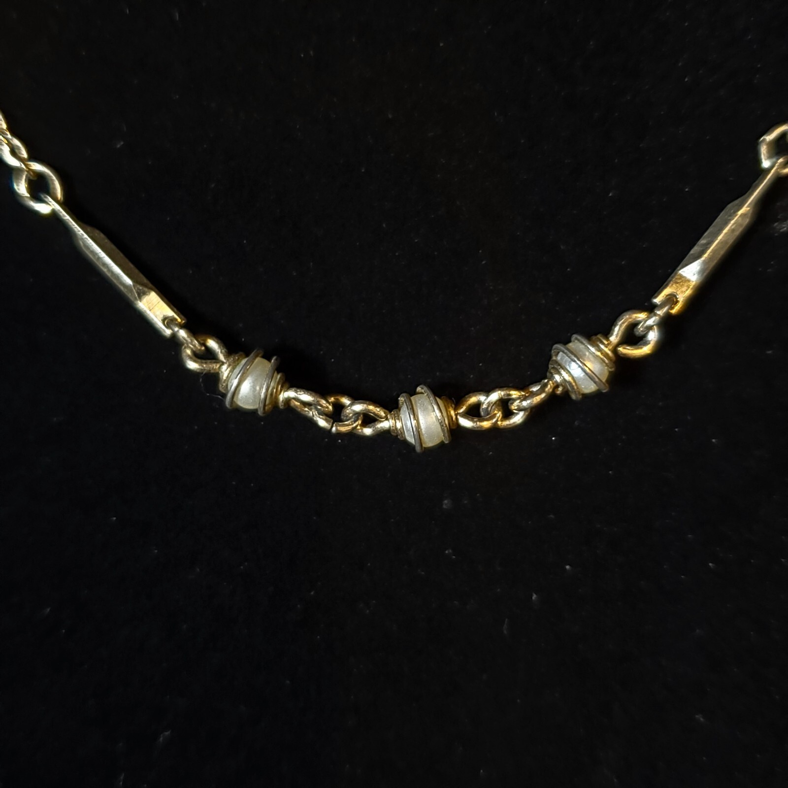 Choker Length Vintage Avon Dainty Wire Wrapped Pearl Necklace. Gold-Tone 14″